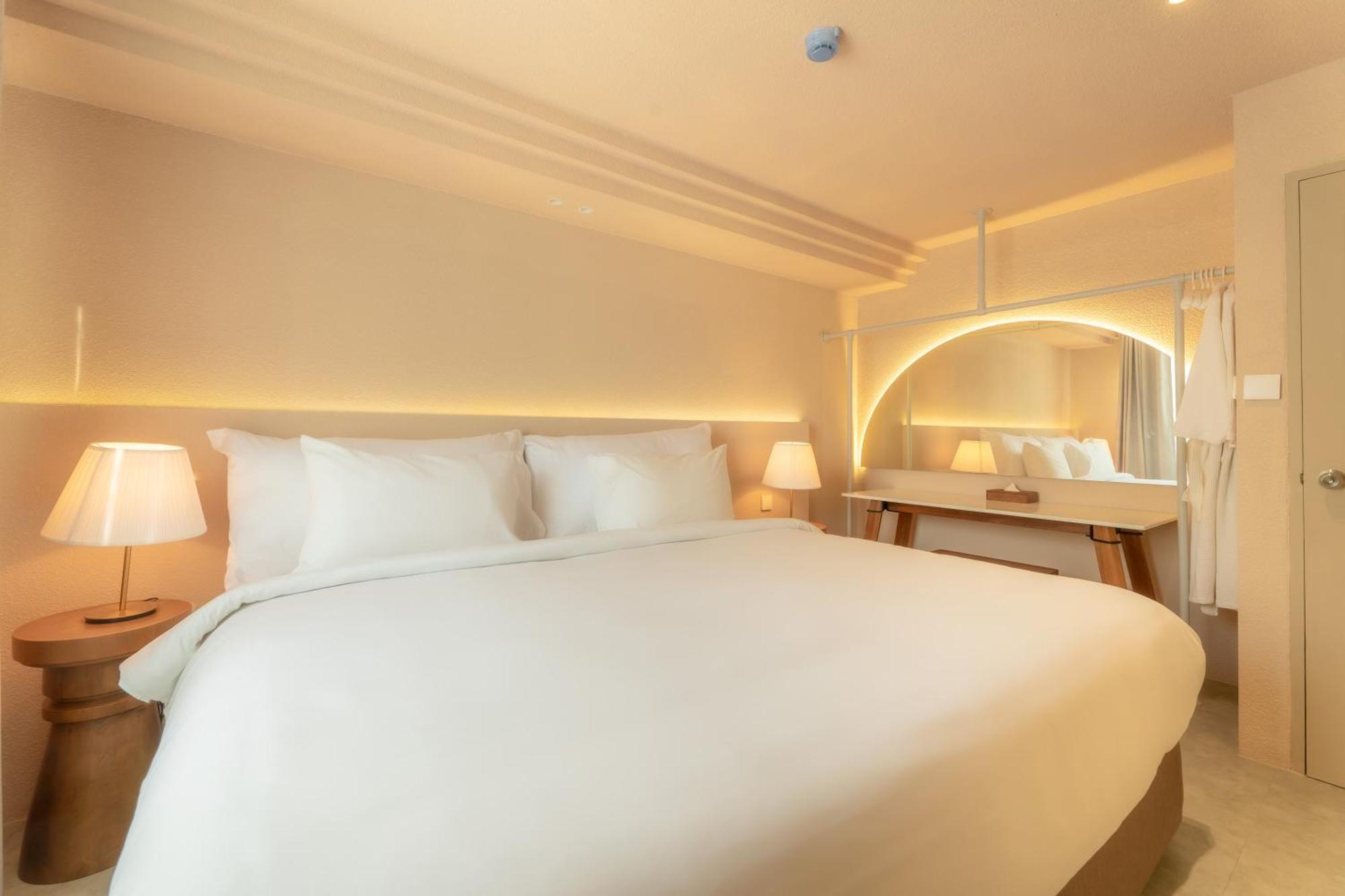 Mai Hotel Chiang Mai Buitenkant foto