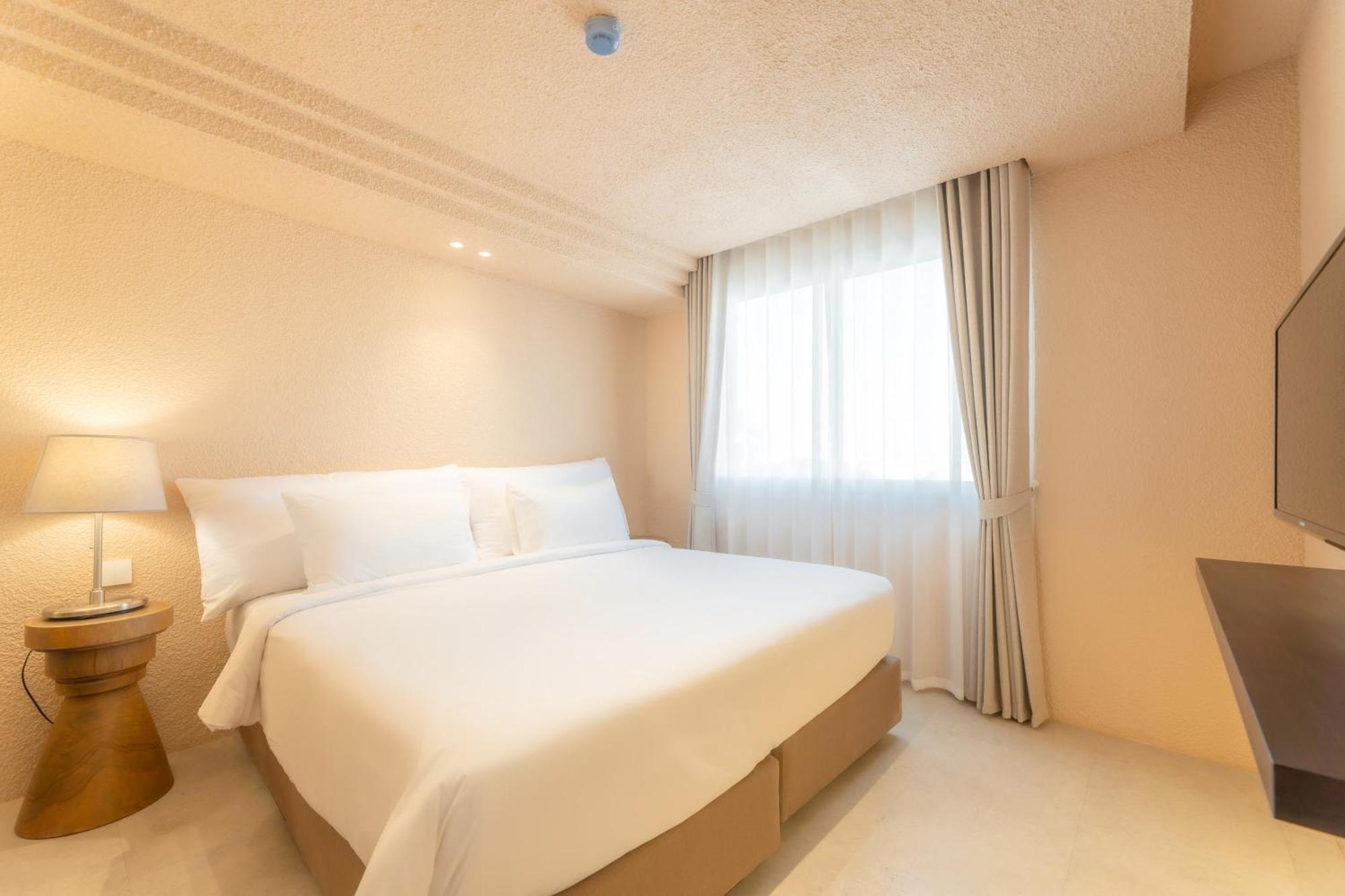 Mai Hotel Chiang Mai Buitenkant foto