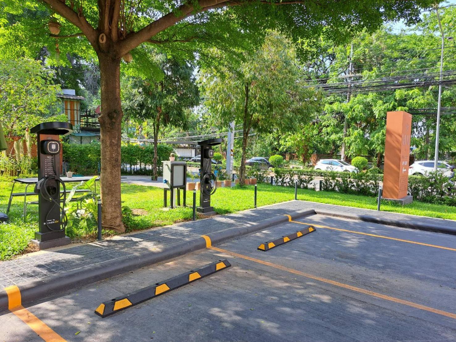 Mai Hotel Chiang Mai Buitenkant foto