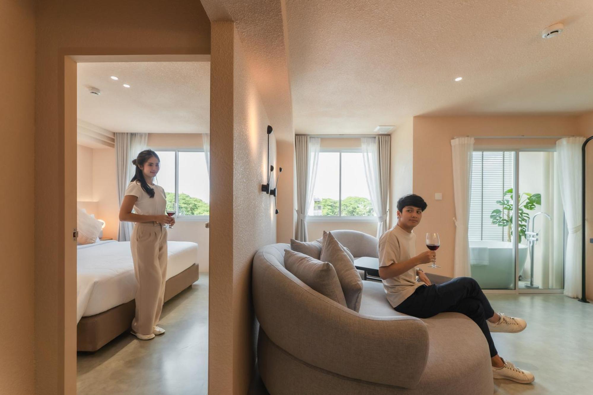 Mai Hotel Chiang Mai Buitenkant foto