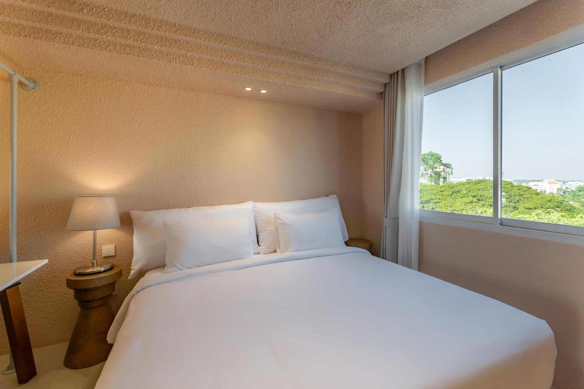 Mai Hotel Chiang Mai Buitenkant foto